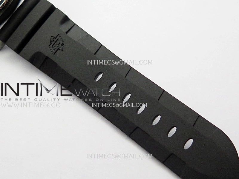 PAM1389 Titanium Submersible Black Ceramic Bezel VSF 1:1 Best Edition Black Dial On Black Rubber Strap P.9010 Clone